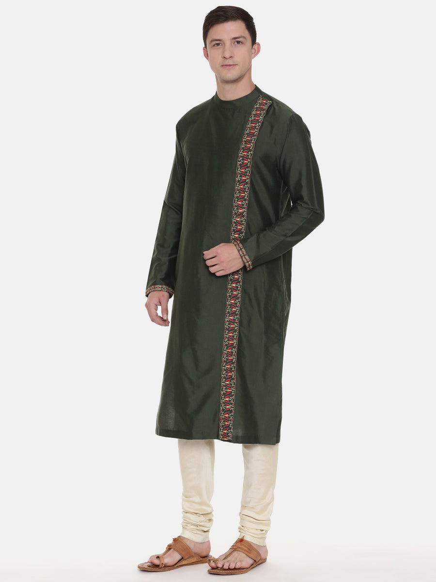 Green Silk Kurta with Mirror and Thread Embroidery
