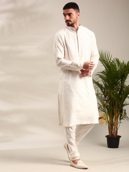 Ivory Silk  Jaquard Kurta Set - MMK0623